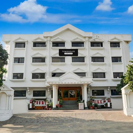 Super Townhouse Subhash Nagar Formerly Royal Palazzo Jaipur Eksteriør billede