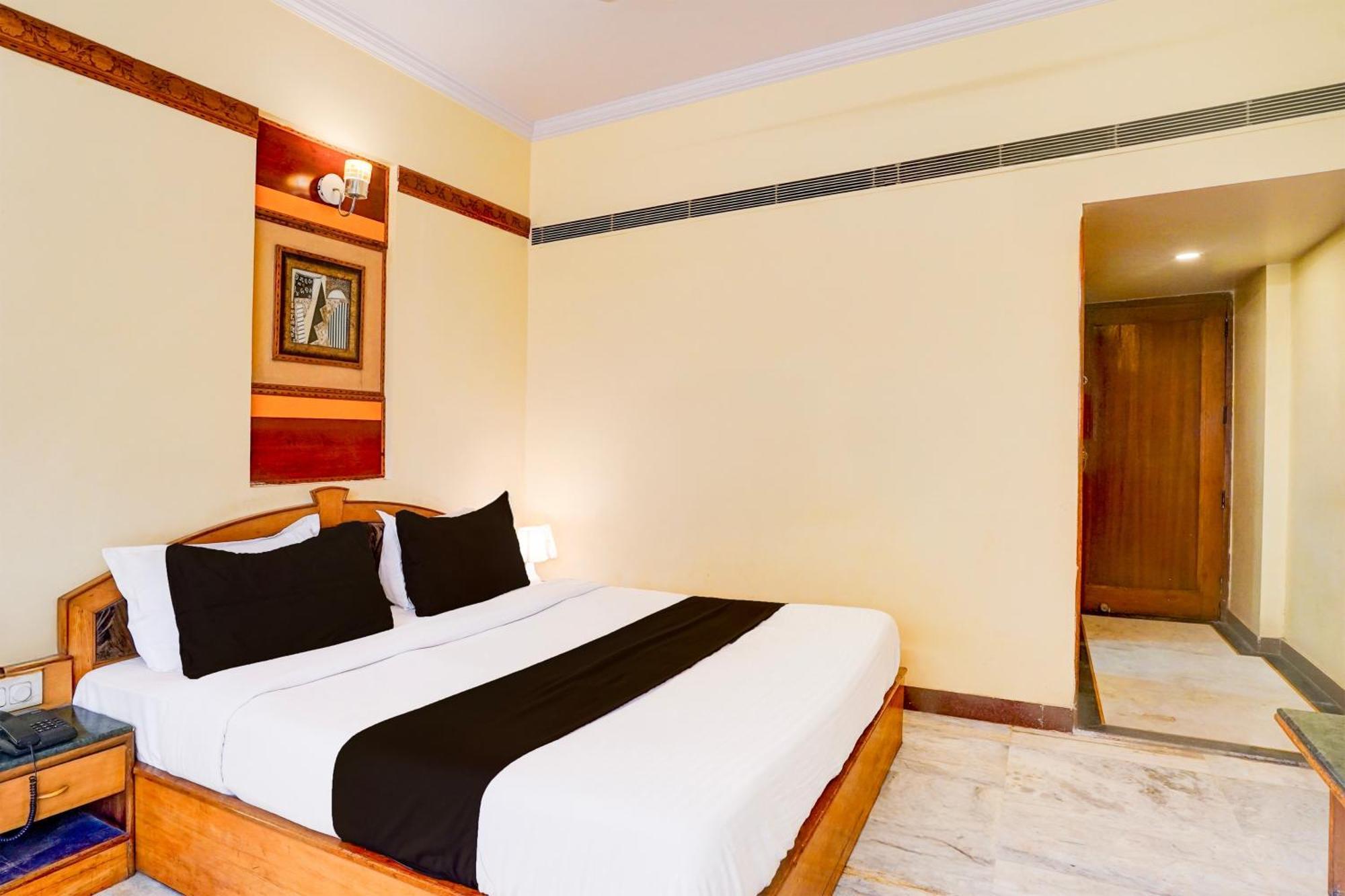 Super Townhouse Subhash Nagar Formerly Royal Palazzo Jaipur Eksteriør billede